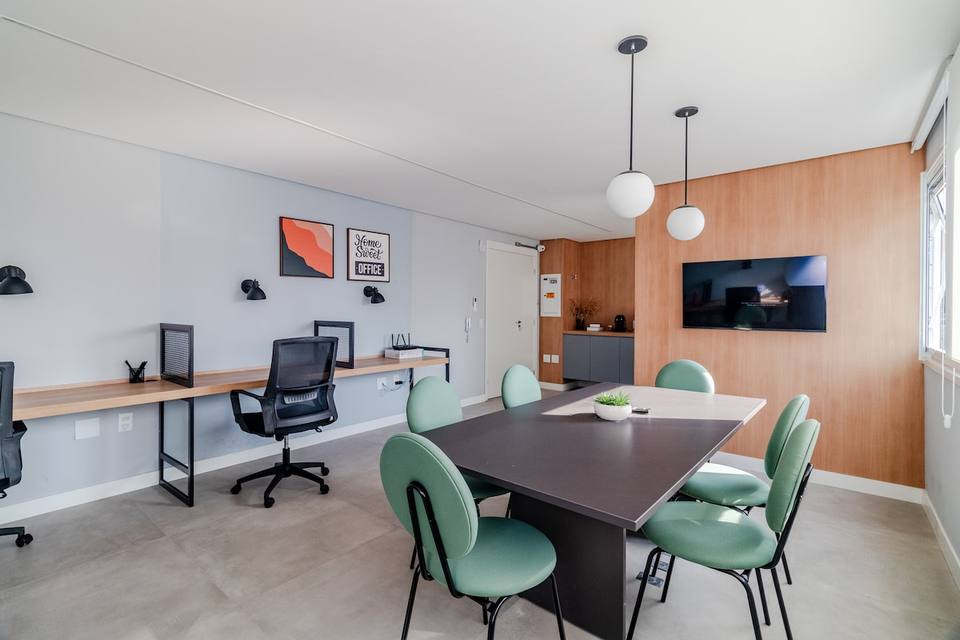 Silencioso estudio con vistas en Vila Olímpia