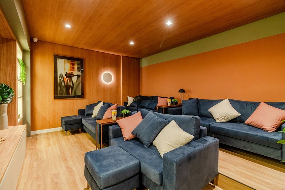 Silencioso estudio con vistas en Vila Olímpia