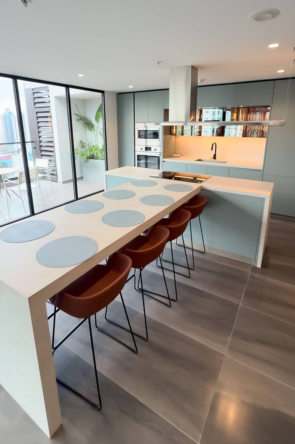 Luxury Suite with Skyline Views in San Francisco, Panama City
